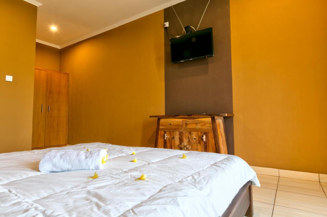 Melody Guest House จิมบาราน ภายนอก รูปภาพ